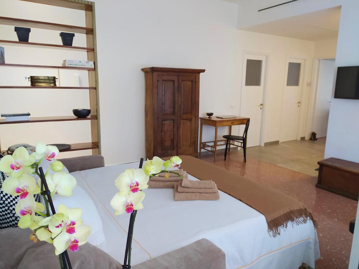 Dimora San Pietro Roma Apartment Exterior photo